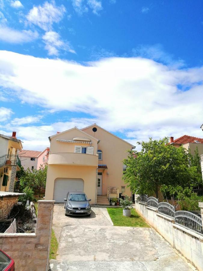 Apartment Antea Šibenik Екстериор снимка